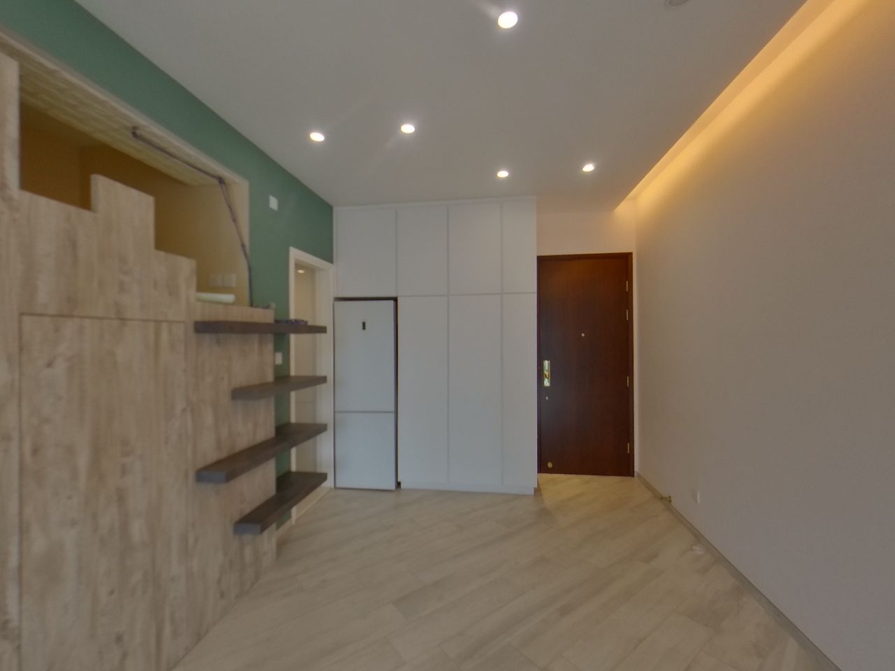 CORINTHIA BY THE SEA TOWER 5 High Floor Zone Flat A Tseung Kwan O