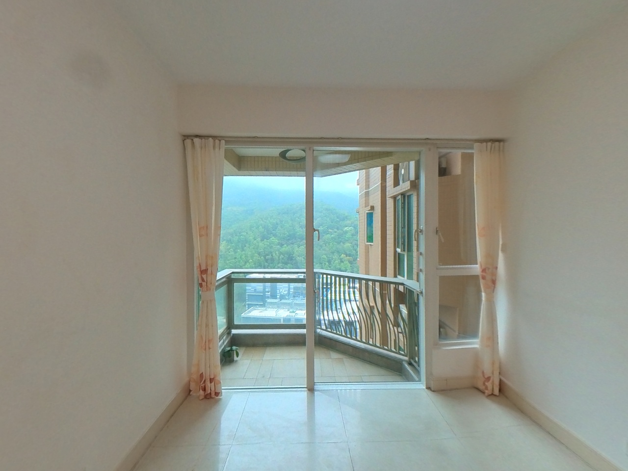 日出康城 2期C 领凯 11座 中层 RB室 将军澳