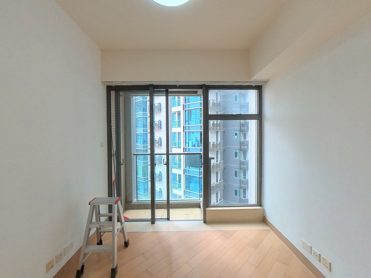 THE WINGS II - Tower 1b High Floor Zone Flat A Tseung Kwan O