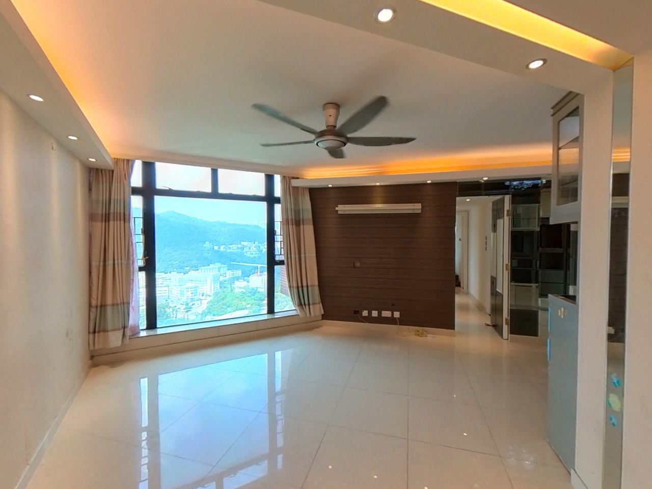 NAN FUNG PLAZA TOWER 1 Very High Floor Zone Flat B Tseung Kwan O