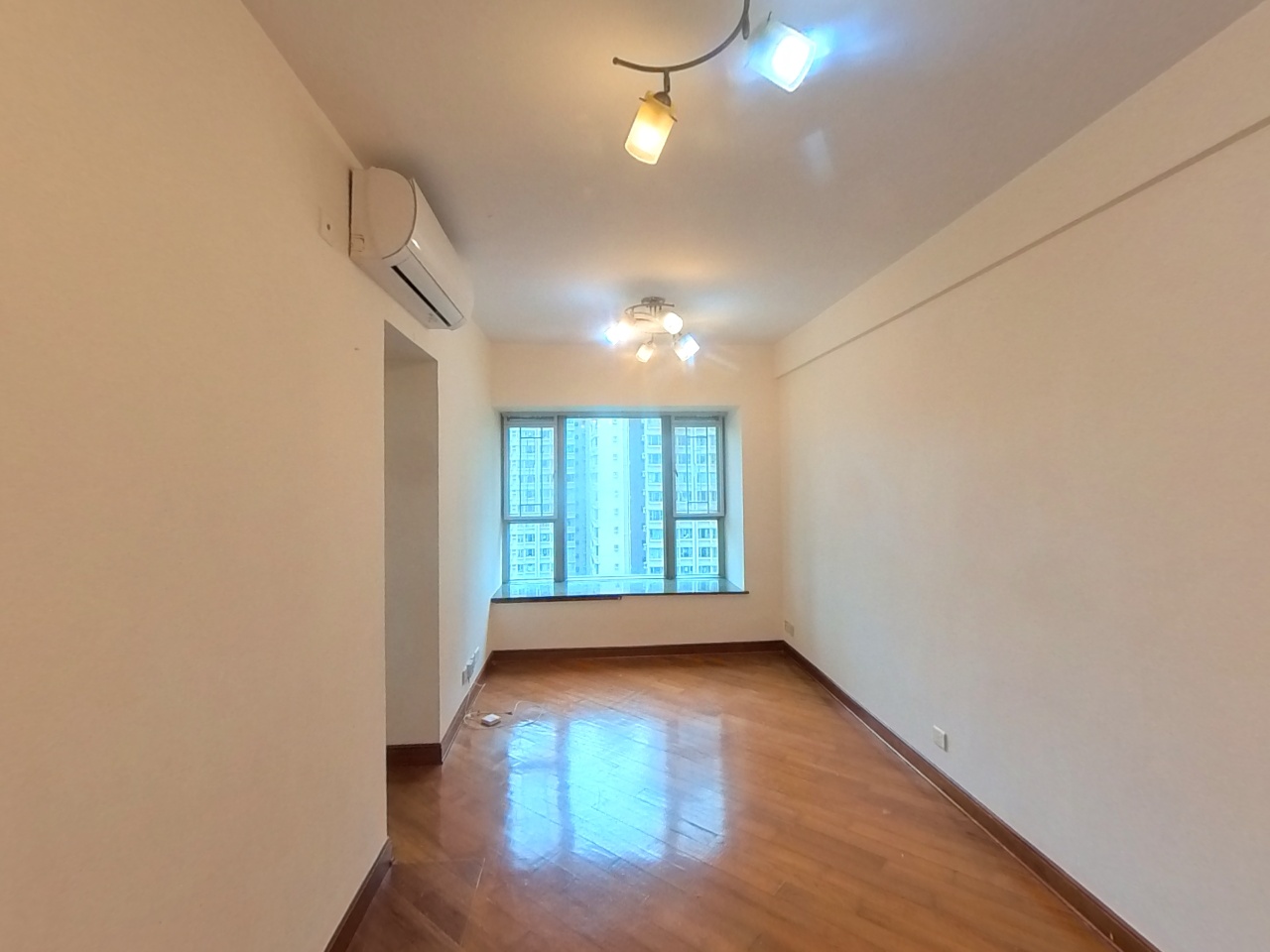 將軍澳廣場 1期 3A座 高層 E室 將軍澳