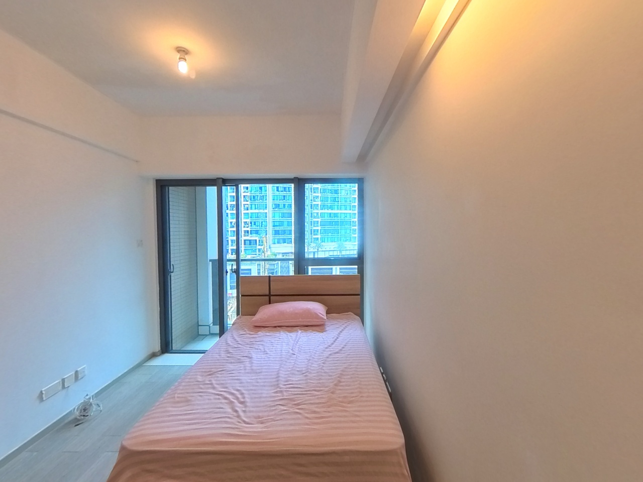 天晉 IIIA 1A座 低層 D室 將軍澳