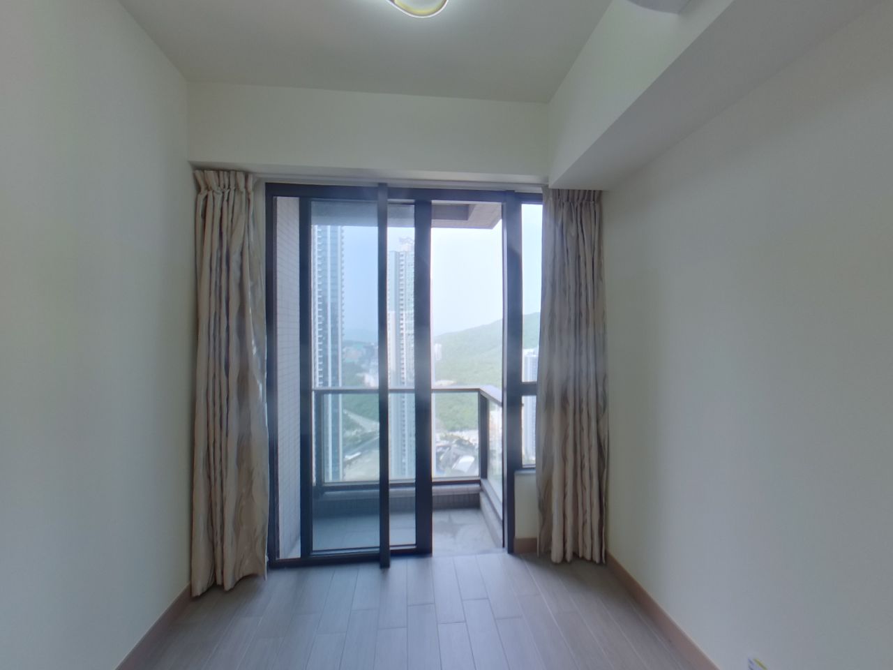 日出康城 4期B 晉海II 5A座 極高層 D室 將軍澳