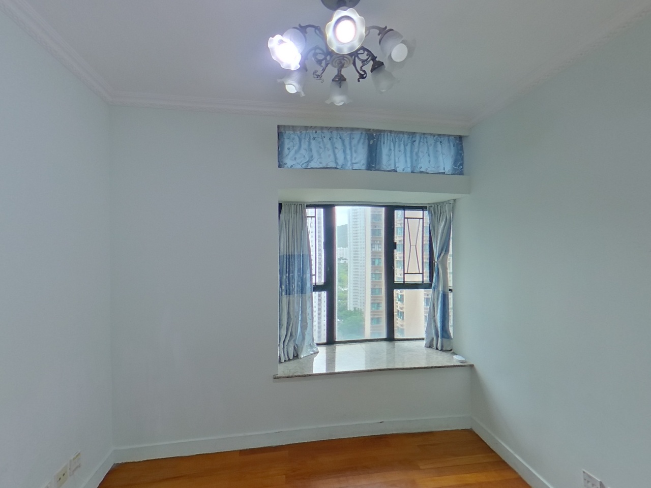 NAN FUNG PLAZA TOWER 3 High Floor Zone Flat H Tseung Kwan O