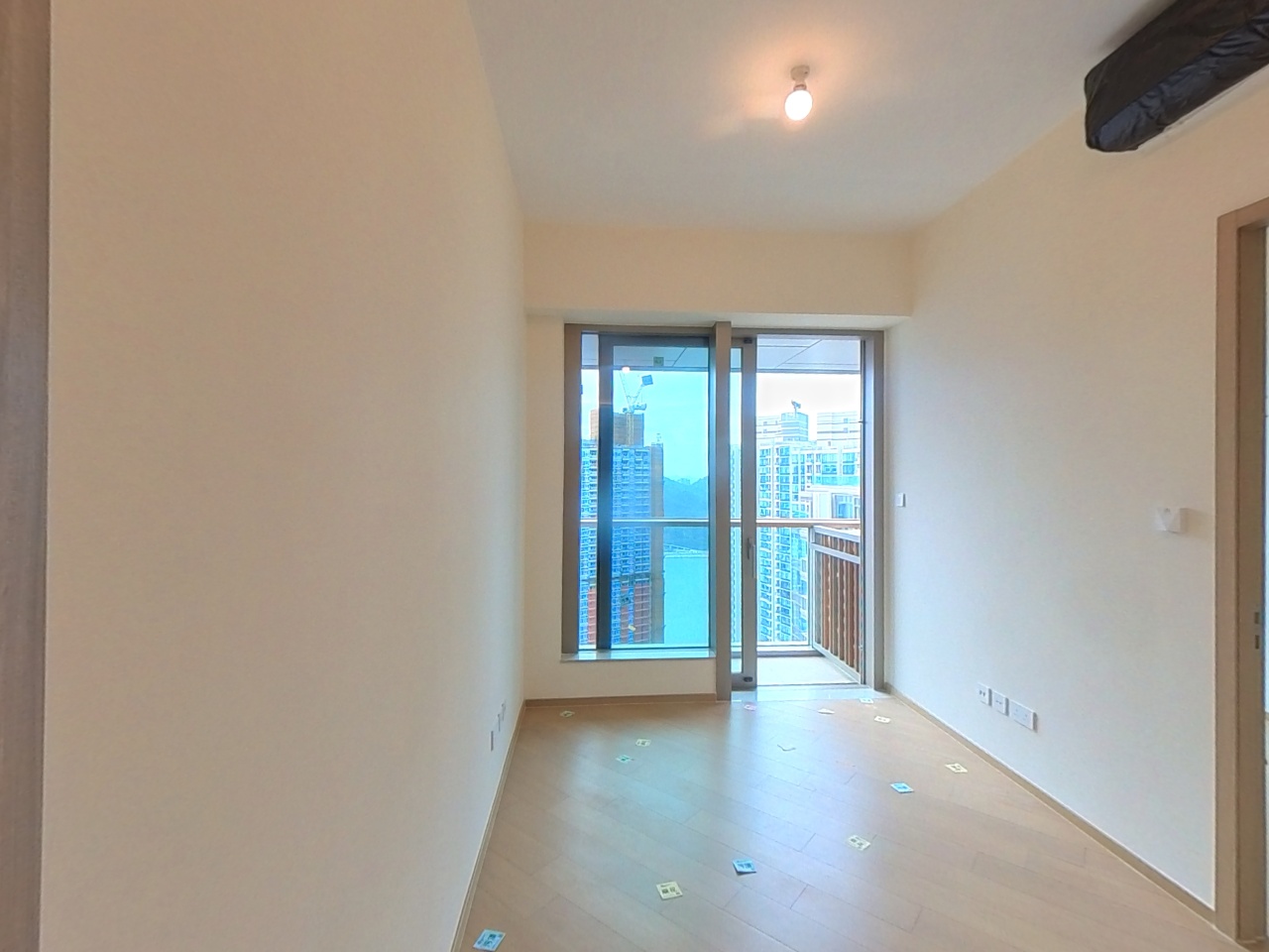 LOHAS PARK PHASE 11C VILLA GARDA II - Tower 2 (2a) Very High Floor Zone Flat C Tseung Kwan O