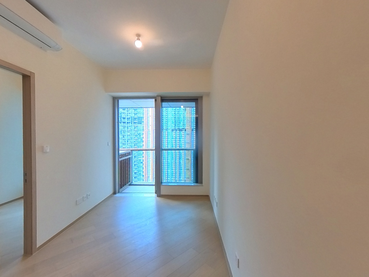 日出康城 11期D 凱柏峰 III 3座 (3A) 高層 D室 將軍澳