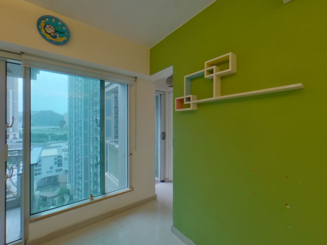 THE BEAUMOUNT PHASE 1 - Tower 6 Medium Floor Zone Flat F Tseung Kwan O