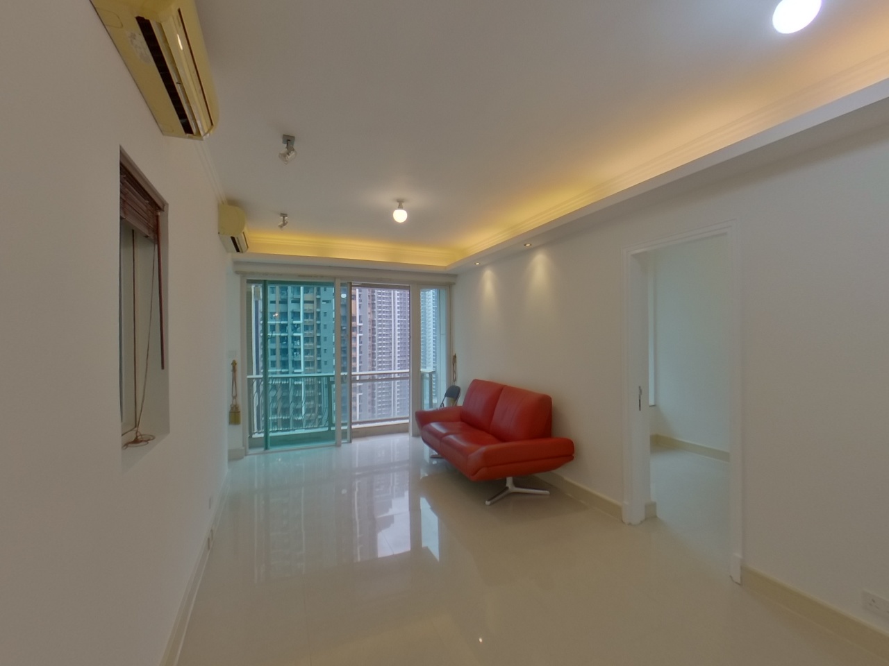 日出康城 2期A 领都 5座 (左翼) 中层 LA室 将军澳