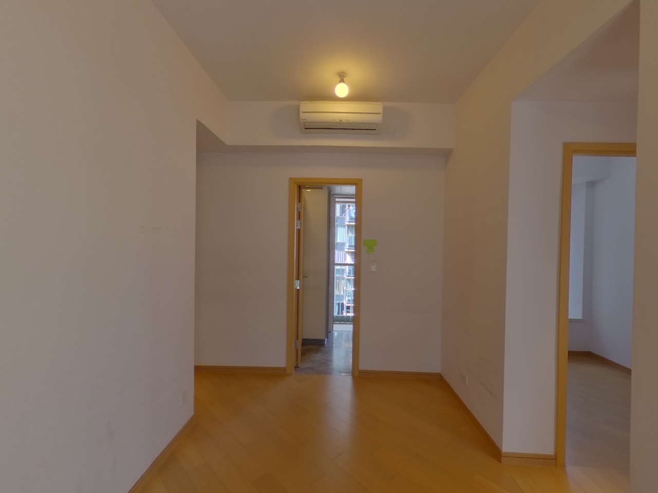 奧城．西岸 中層 D室 奧運站/南昌