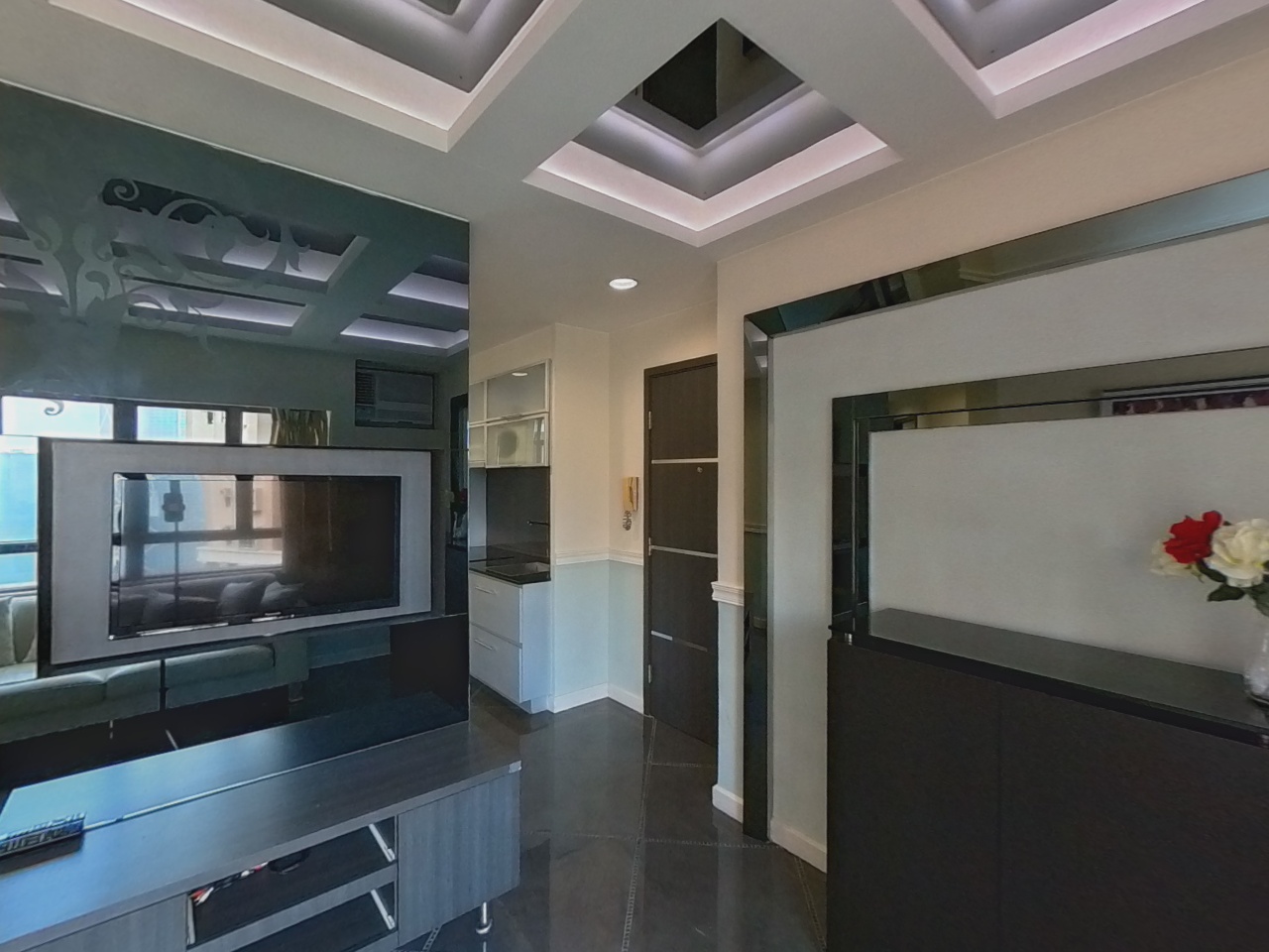 樂怡閣 極高層 西半山