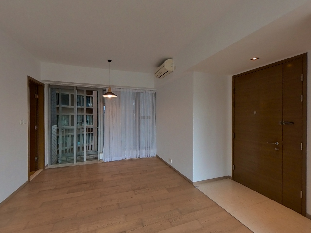 THE SUMMA TOWER 1 Medium Floor Zone Flat B Mid-Levels West
