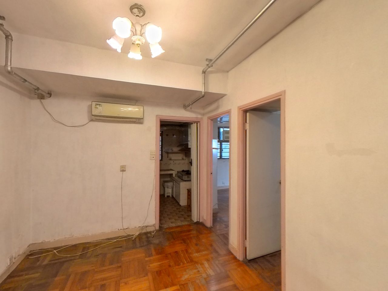 CAINEWAY MANSION Low Floor Zone Flat G Mid-Levels West