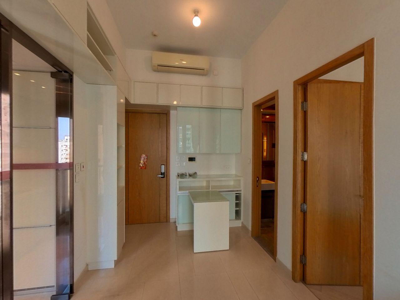 IMPERIAL KENNEDY Medium Floor Zone Flat E Central/Sheung Wan/Western District
