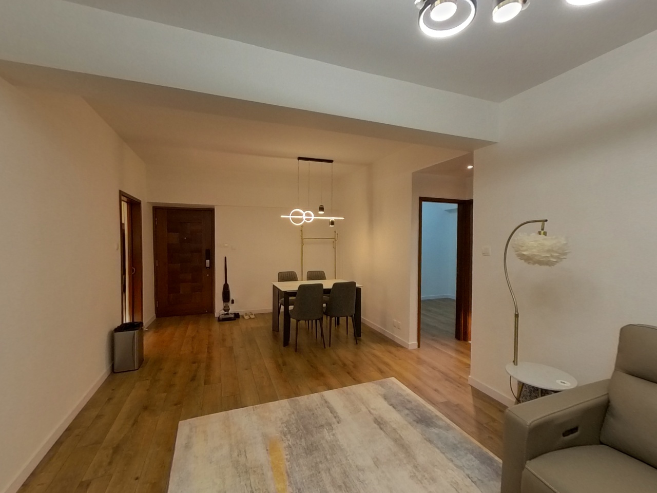 嘉富大廈 中層 B室 西半山