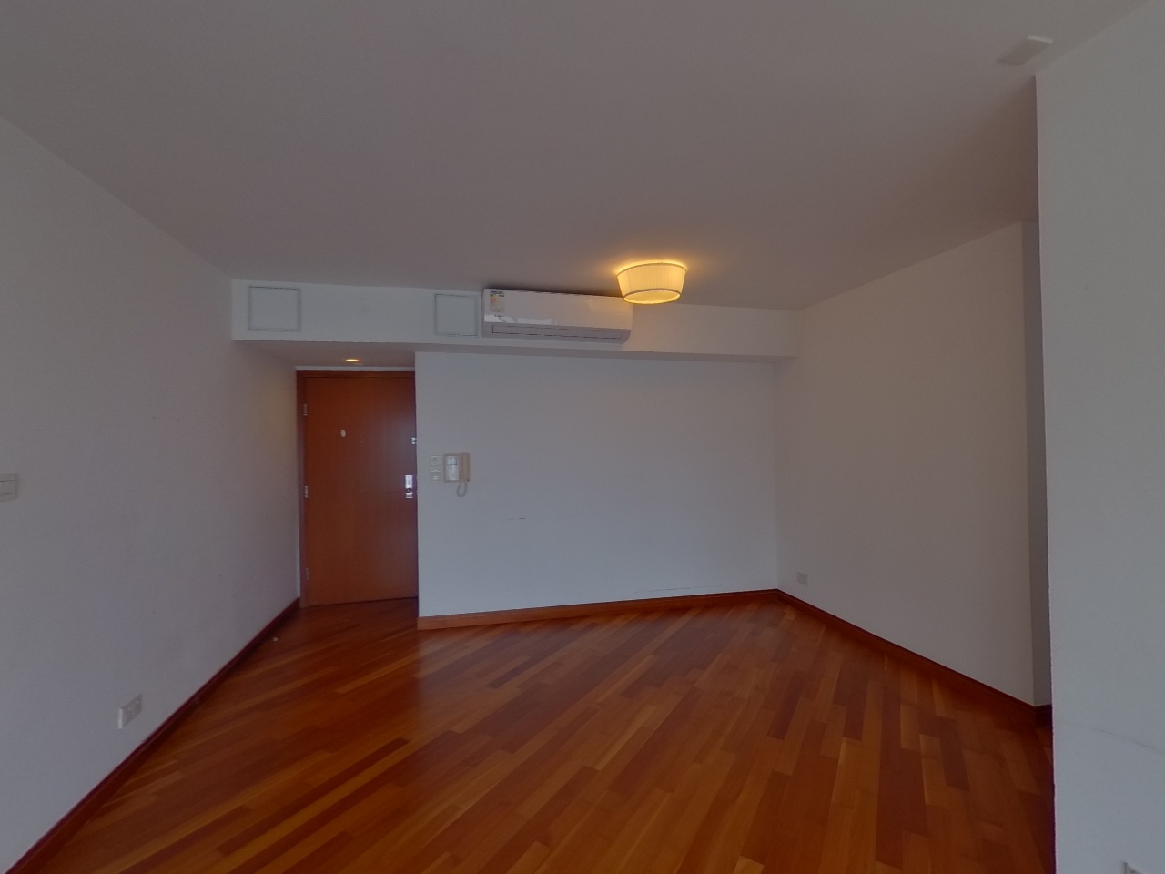 THE LONG BEACH TOWER 5 Very High Floor Zone Flat A Olympic Station/Nam Cheong