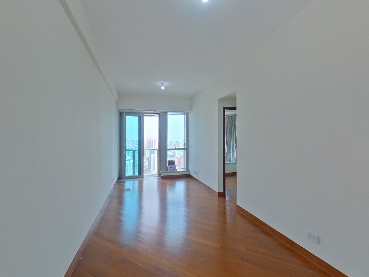 THE CORONATION TOWER 2 Very High Floor Zone Flat D Kowloon Station/Tsim Sha Tsui/Jordan