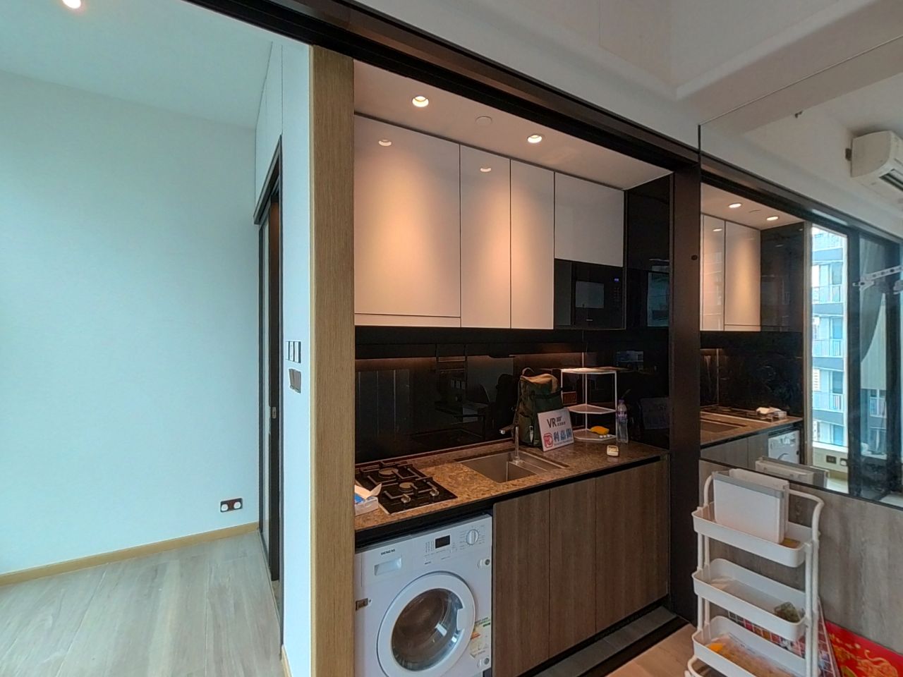 藝里坊．2號 極高層 E室 中上環/西區