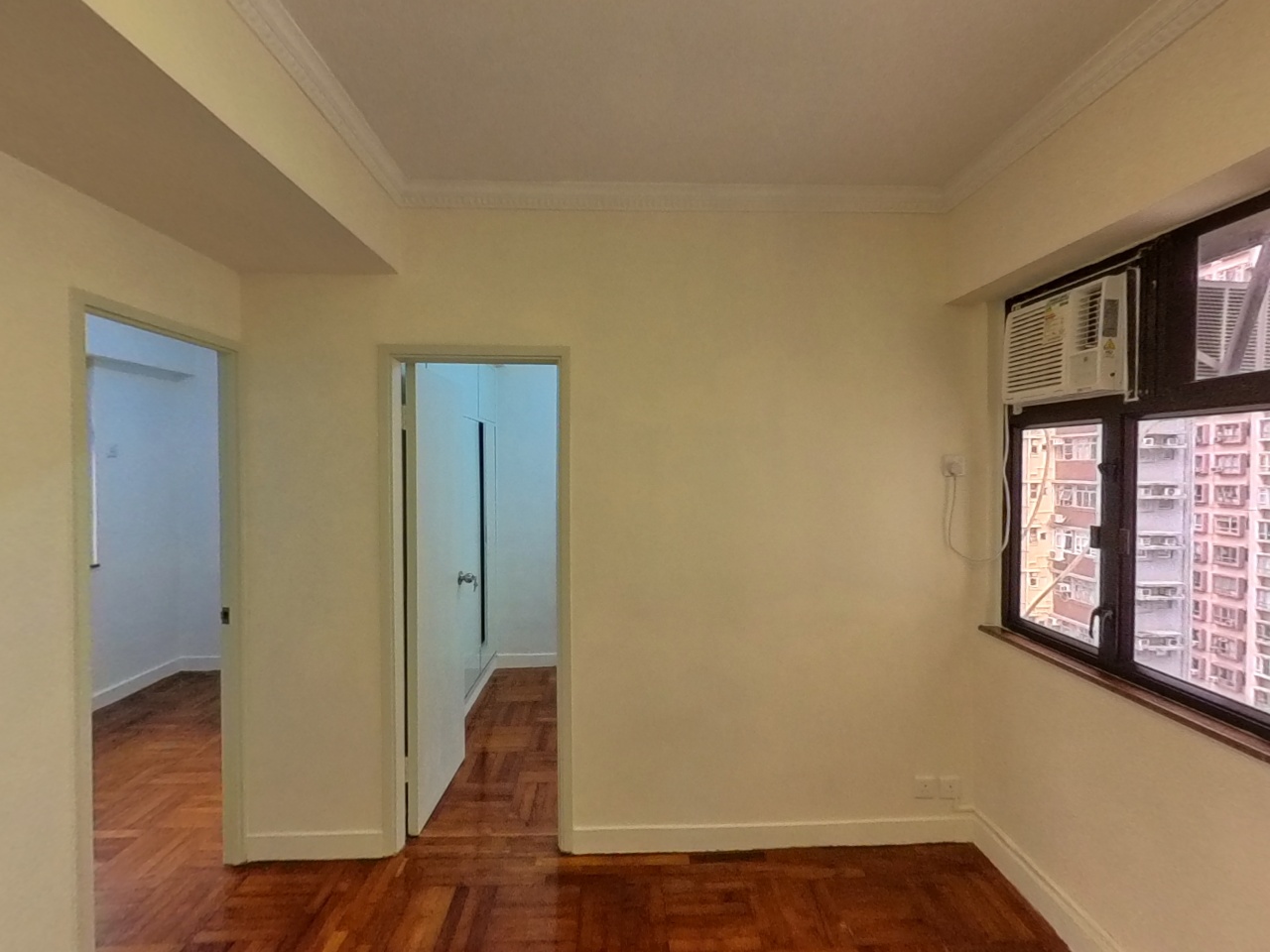 富裕大廈 高層 D室 中上環/西區