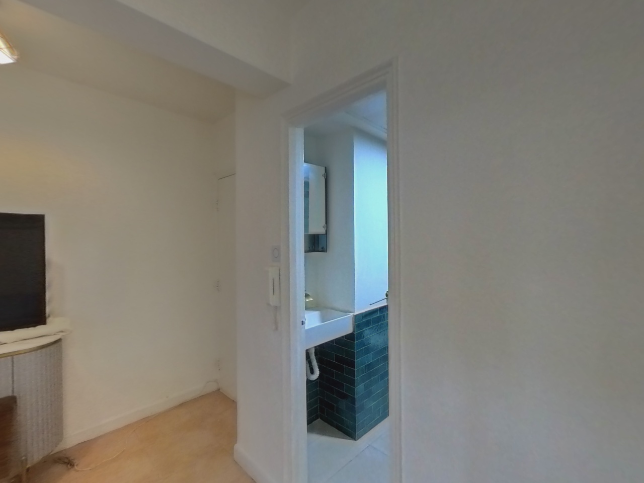 CHING LIN COURT Medium Floor Zone Central/Sheung Wan/Western District