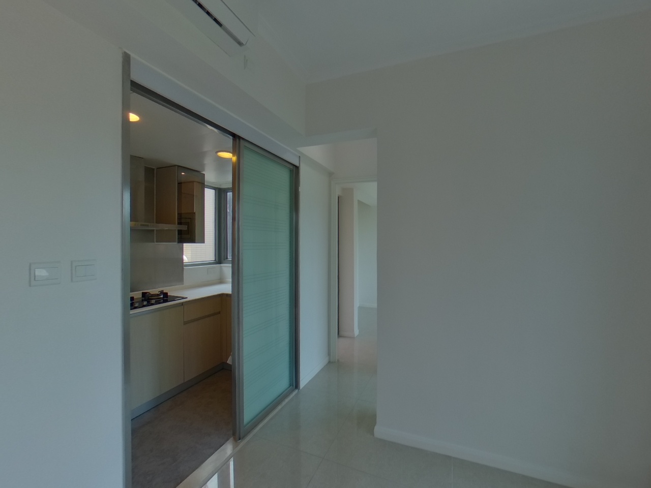 峻瀅 II 2座 極高層 E室 將軍澳