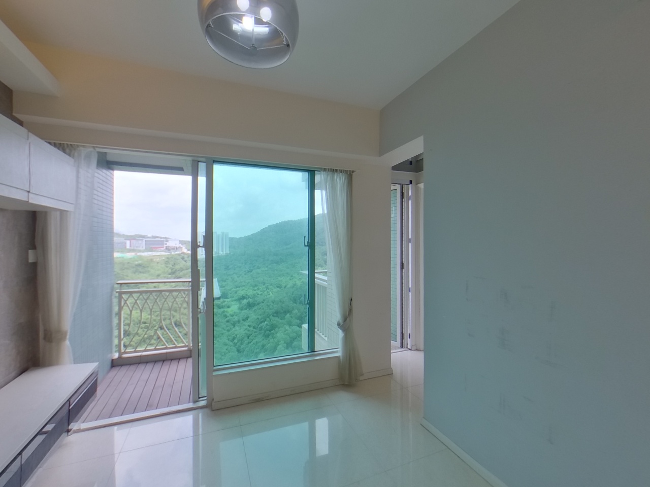 THE BEAUMOUNT PHASE 1 - Tower 1 High Floor Zone Flat C Tseung Kwan O
