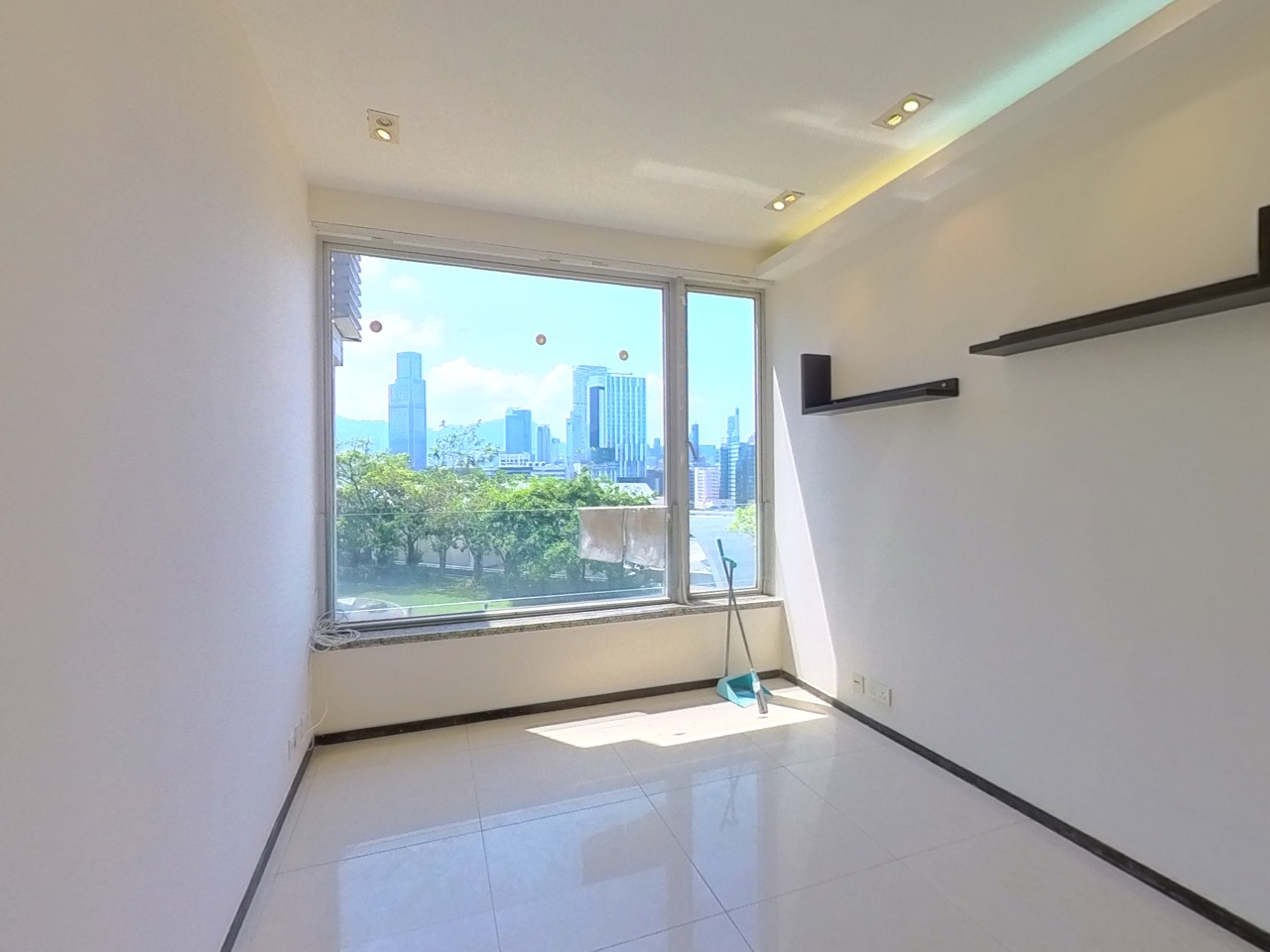 THE METROPOLIS RESIDENCE TOWER 1 Low Floor Zone Flat 22 Hung Hom/Whampoa/Laguna Verde