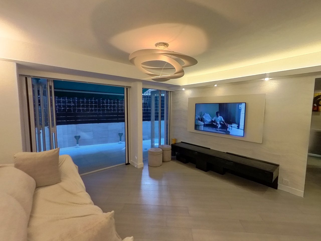 VILLAGE GARDENS PHASE 3 - Block B13 (no. 28) Low Floor Zone Ho Man Tin/Kings Park/Kowloon Tong/Yau Yat Tsuen