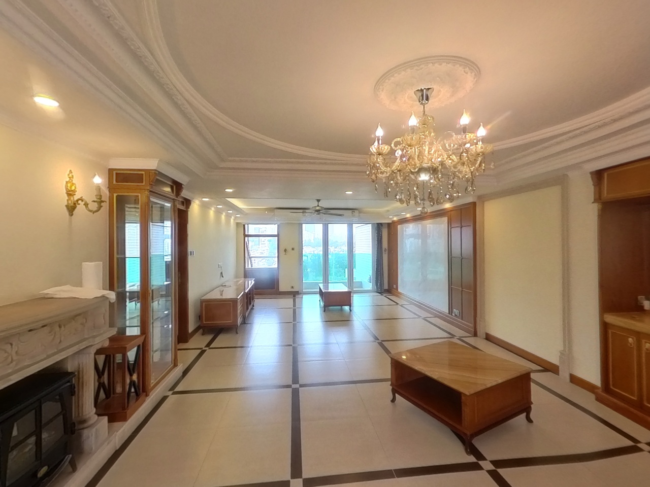 VILLAGE GARDENS PHASE 1 - Block B9 (no. 61) Very High Floor Zone Ho Man Tin/Kings Park/Kowloon Tong/Yau Yat Tsuen