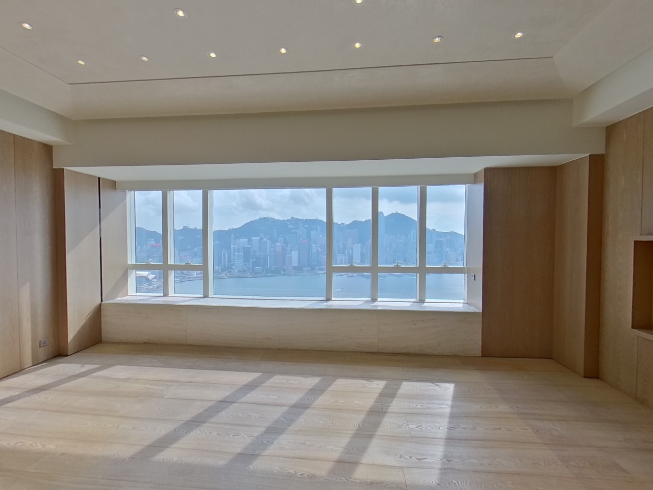 THE MASTERPIECE Very High Floor Zone Flat D Kowloon Station/Tsim Sha Tsui/Jordan