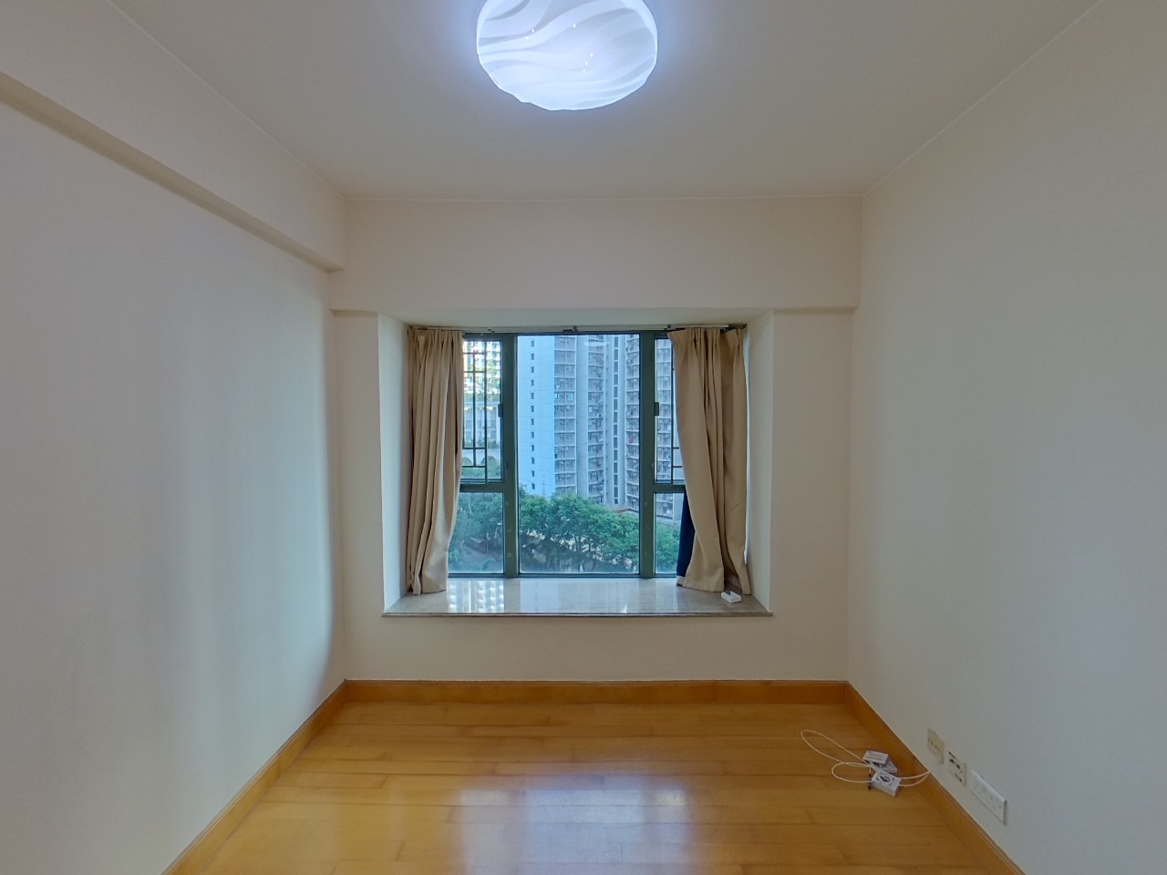 PARK AVENUE PHASE 1 - Tower 9 Low Floor Zone Flat F Olympic Station/Nam Cheong