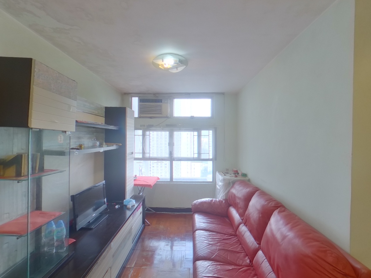 青华苑 华翔阁 (F座) 中层 01室 青衣