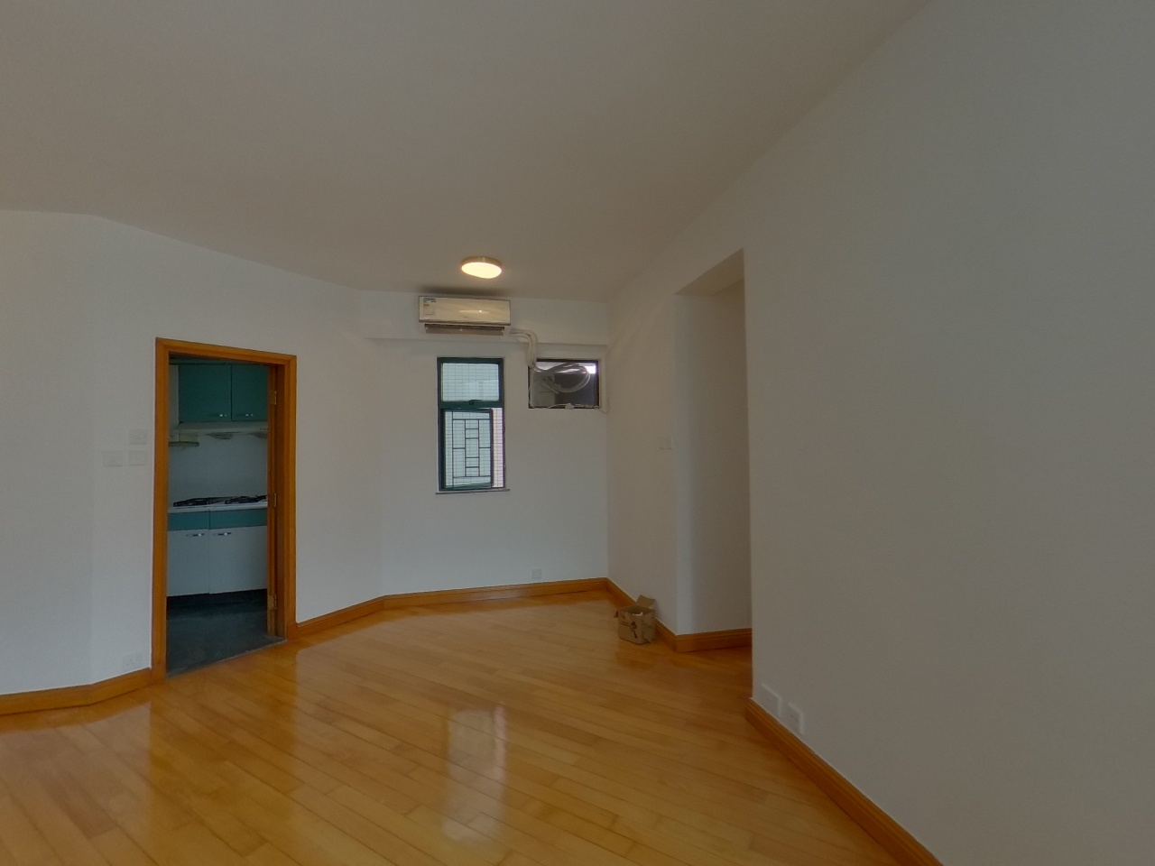 GRAND DEL SOL BLOCK 8 Very High Floor Zone Flat E Yuen Long