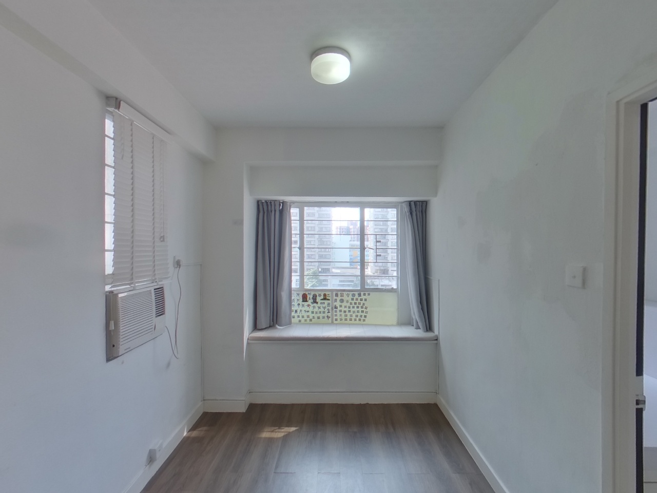 好顺意大厦 B座 中层 8室 元朗