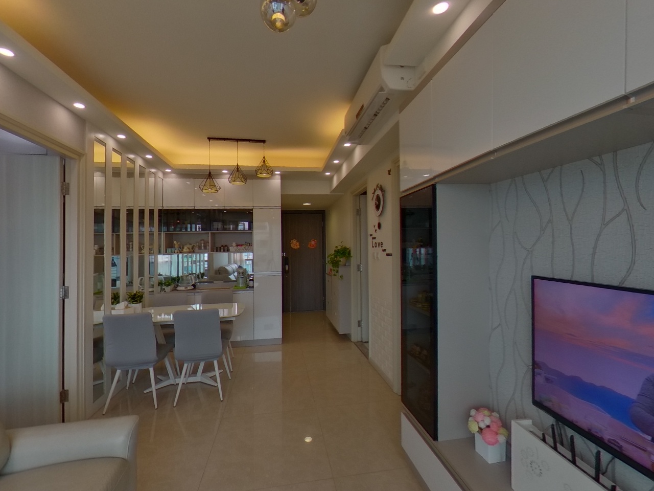 世宙 3座 極高層 D室 元朗