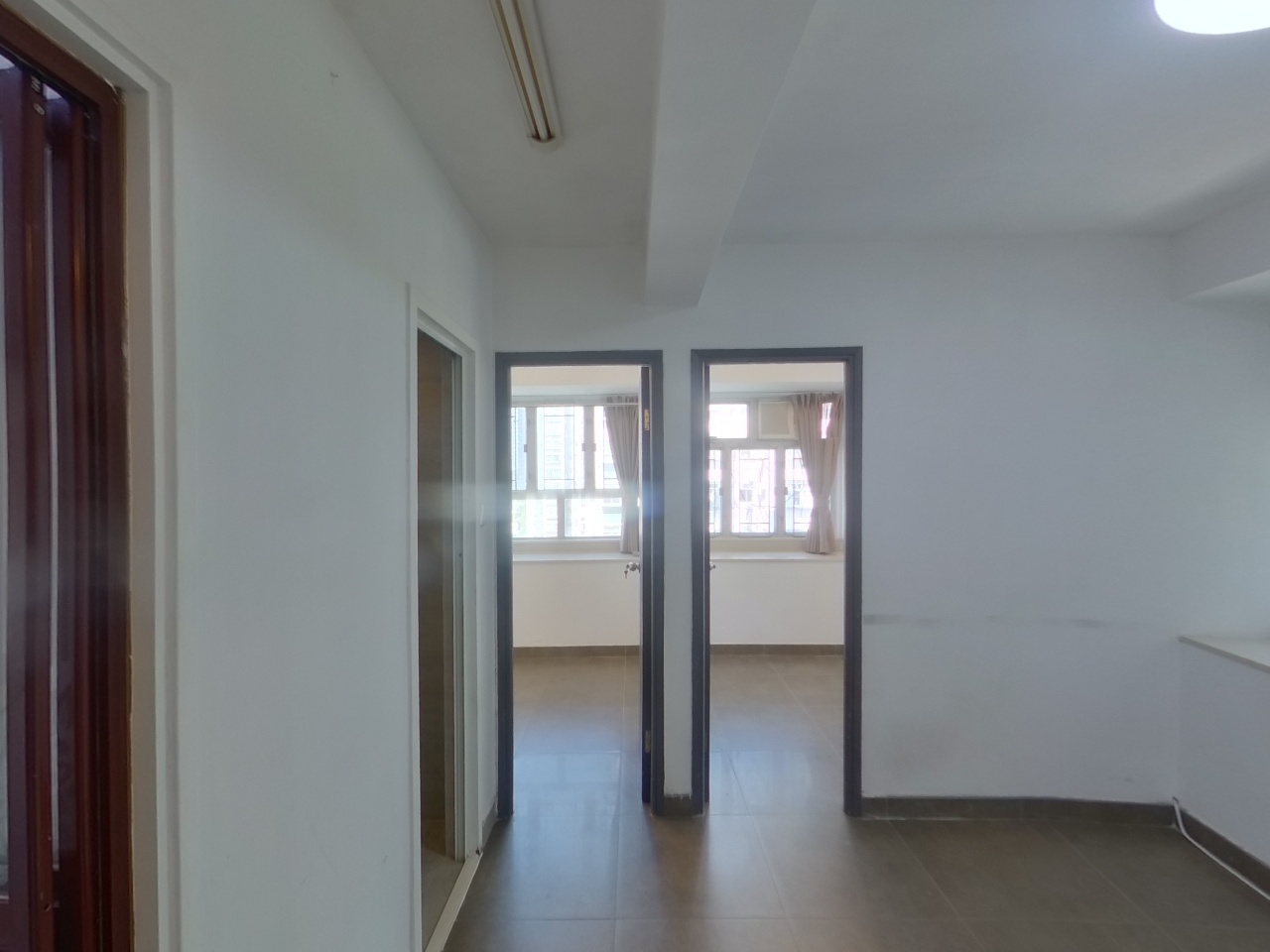 HO SHUN LEE BUILDING BLOCK 2 Medium Floor Zone Flat G Yuen Long
