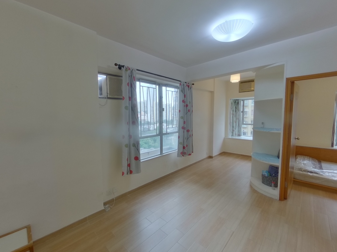 TSING YI GARDEN BLOCK 7 High Floor Zone Flat B Tsing Yi