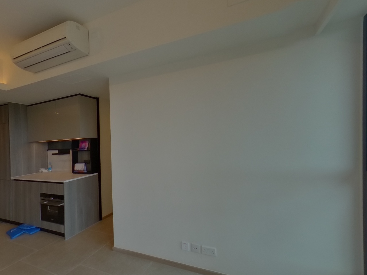 THE YOHO HUB B期 1座 中層 C室 元朗