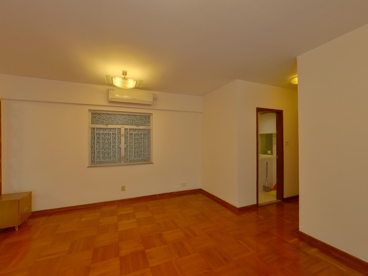 蝶翠峰 3期 綠庭園 17座 低層 B室 元朗