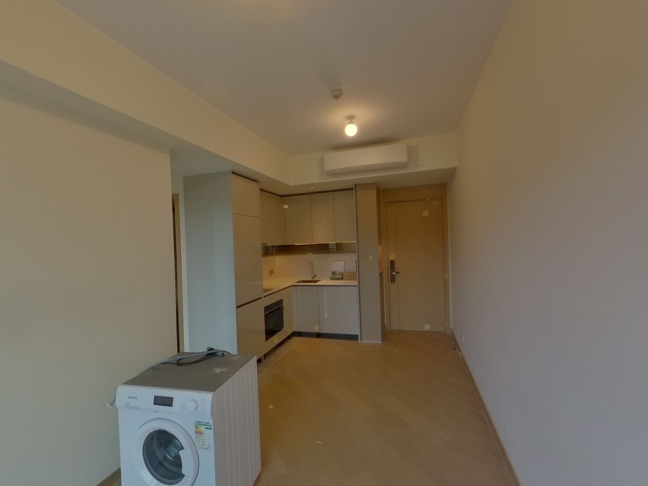 GRAND MAYFAIR PHASE 1B GRAND MAYFAIR II - Tower 7 Low Floor Zone Flat B8 Yuen Long