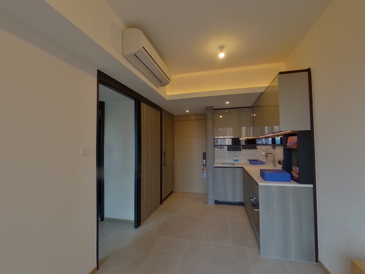 THE YOHO HUB B期 1座 高層 J室 元朗