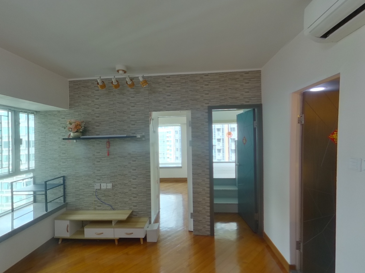 蝶翠峰 1期 2座 極高層 D室 元朗