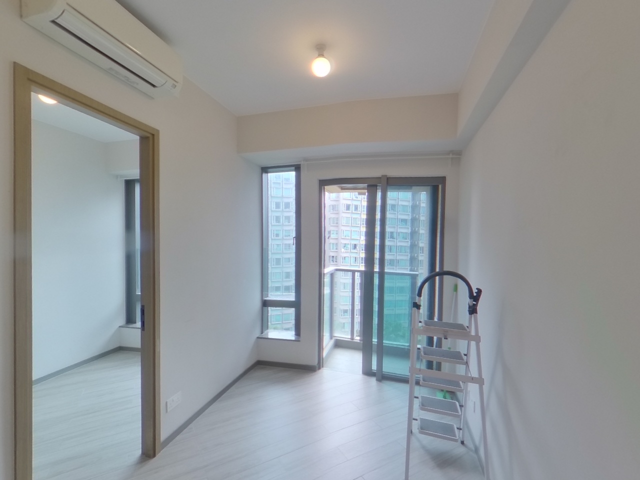 蝶翠峰 5期 尚悦‧岭 1座 中层 B室 元朗