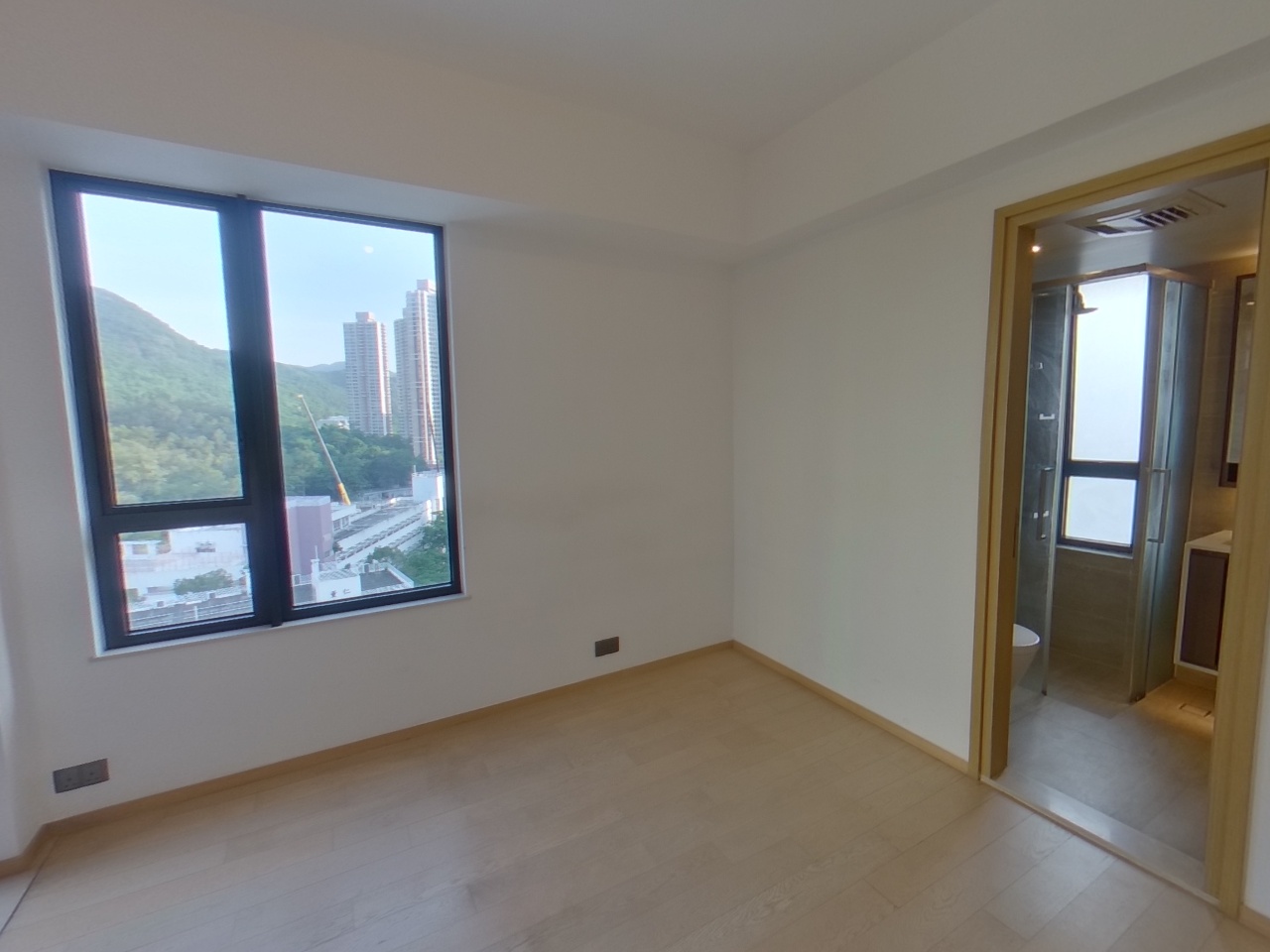 THE MET. BLOSSOM TOWER 2 High Floor Zone Flat B05 Ma On Shan