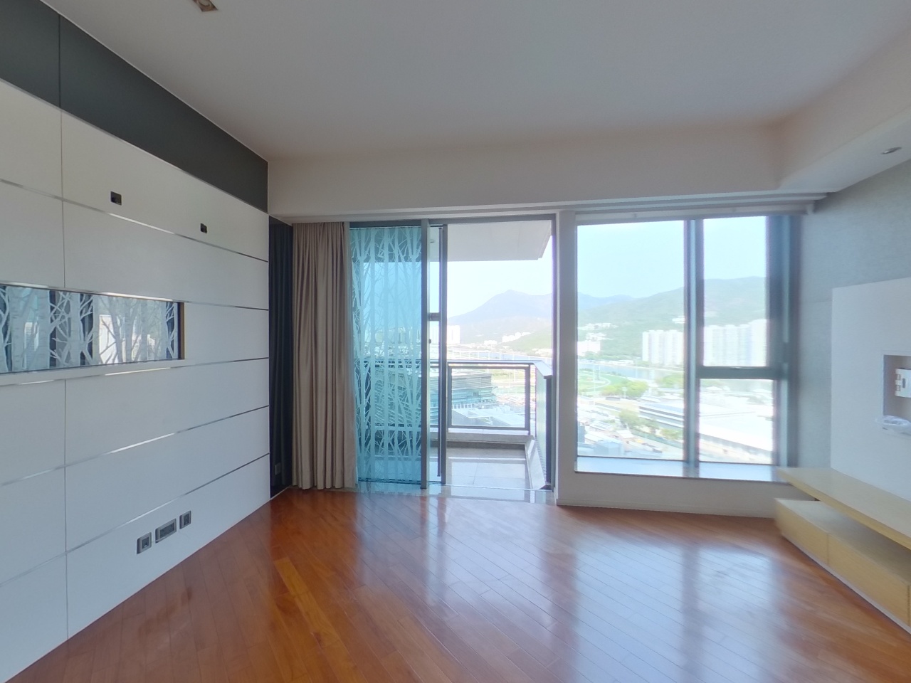 御龍山 9座 中層 B室 沙田/火炭/九肚山