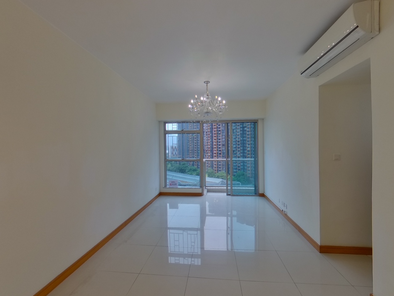 LAKE SILVER TOWER 3 Low Floor Zone Flat D Ma On Shan
