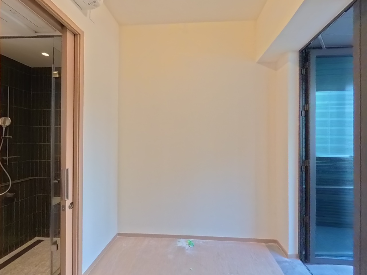 UNI RESIDENCE 高層 H室 大圍