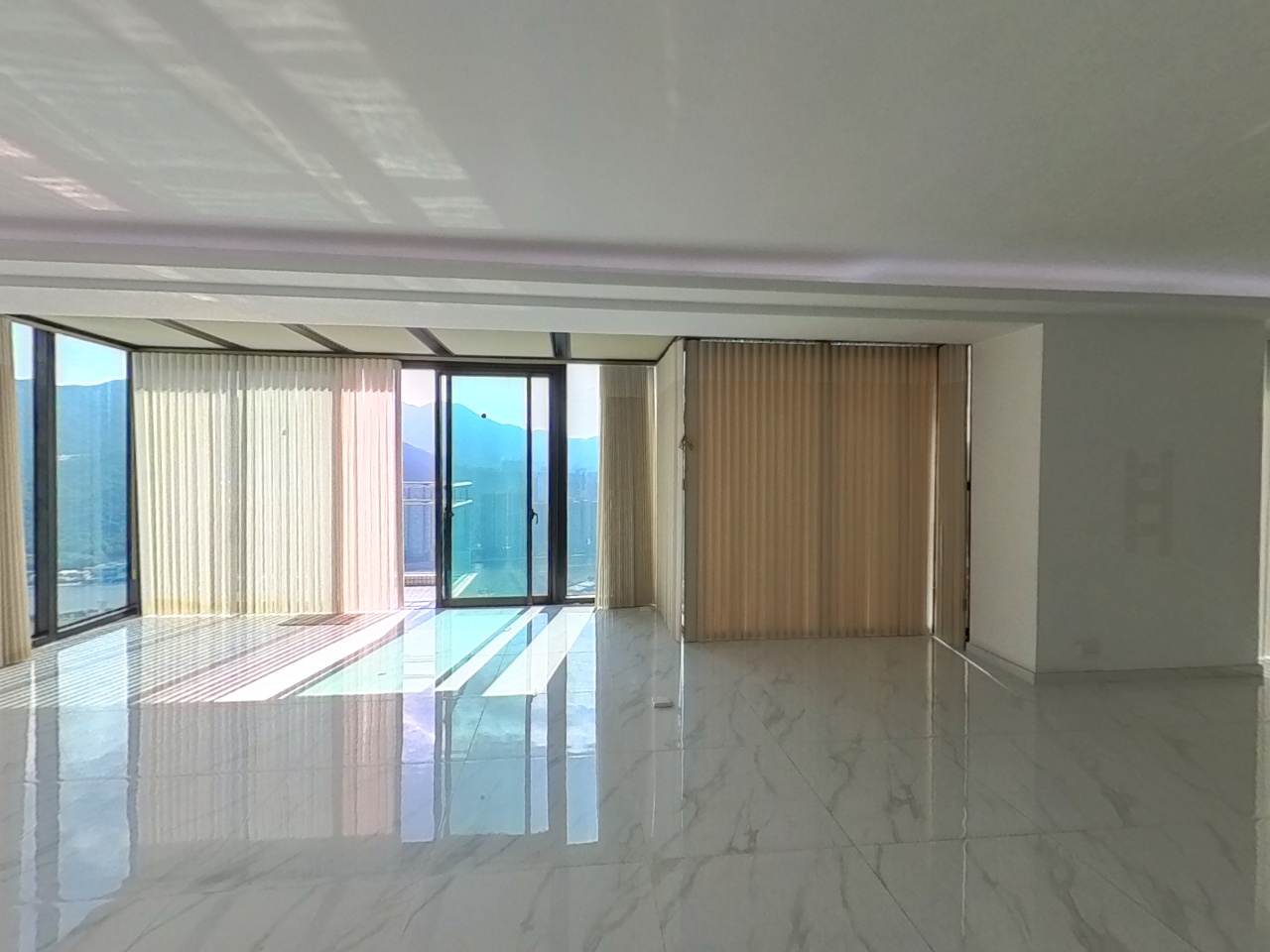 駿景園 1期 7座 極高層 F室 沙田/火炭/九肚山