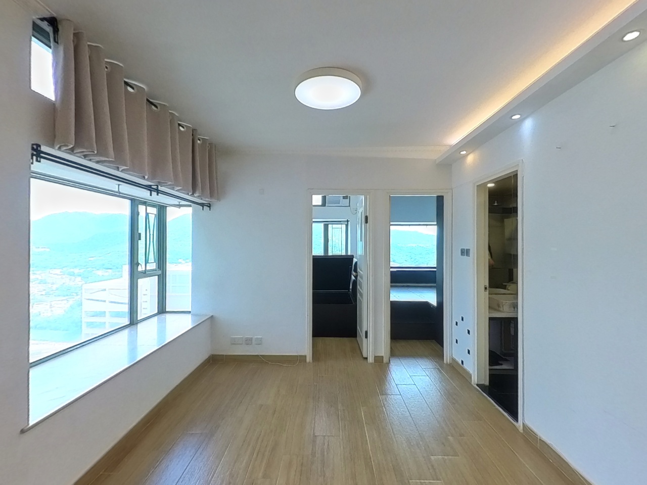 REGENTVILLE GRAND REGENTVILLE - Block 6 High Floor Zone Flat D Sheung Shui/Fanling/Kwu Tung