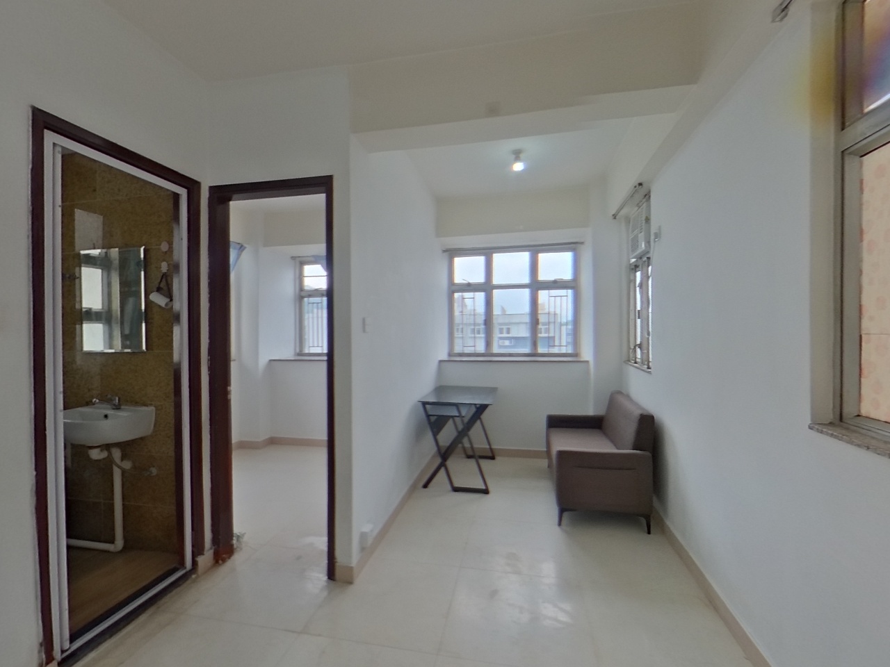 麗寶大廈 高層 F室 屯門