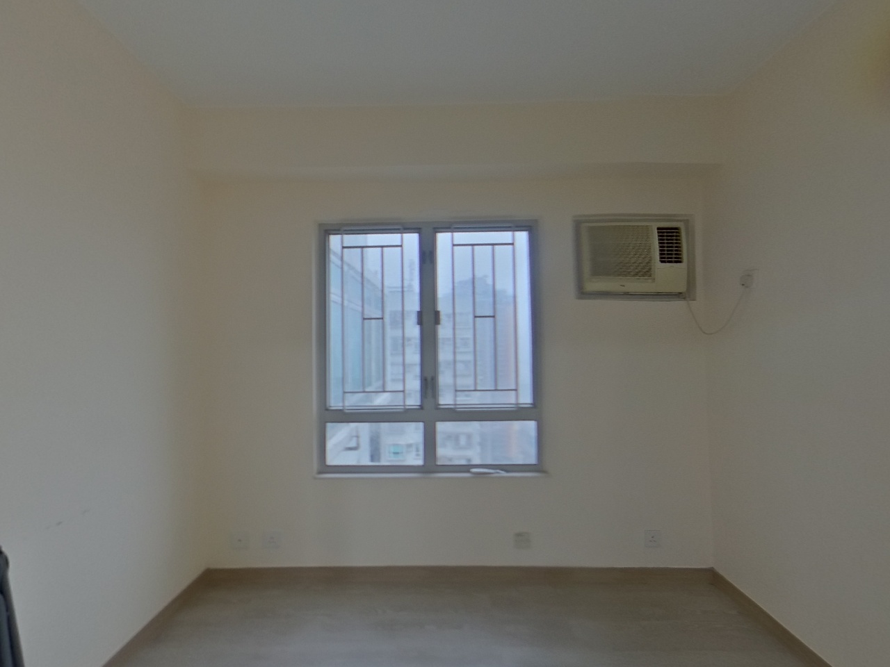 HONG LAI GARDEN BLOCK 2 Very High Floor Zone Flat A Tuen Mun